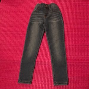 Celebrity Pink stretchy jeans